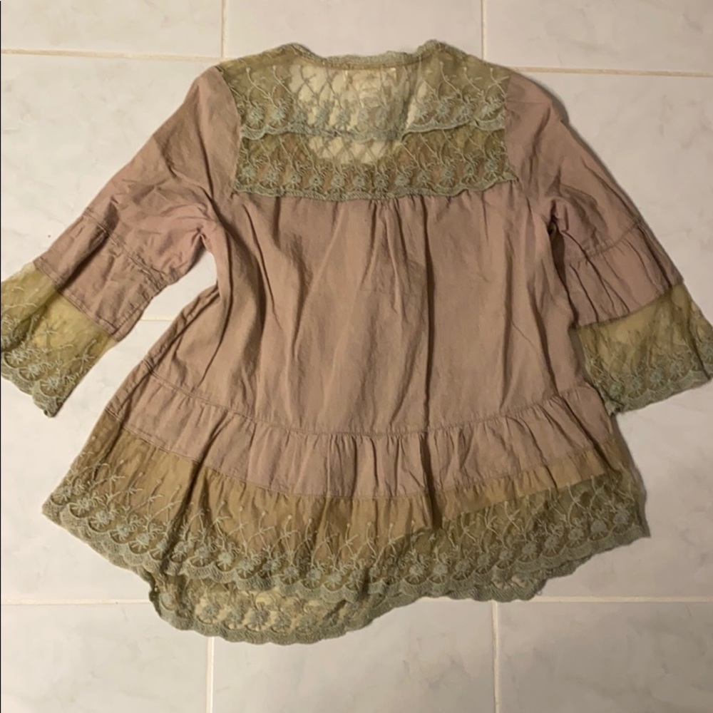 Shirt - Picture 3 of 3